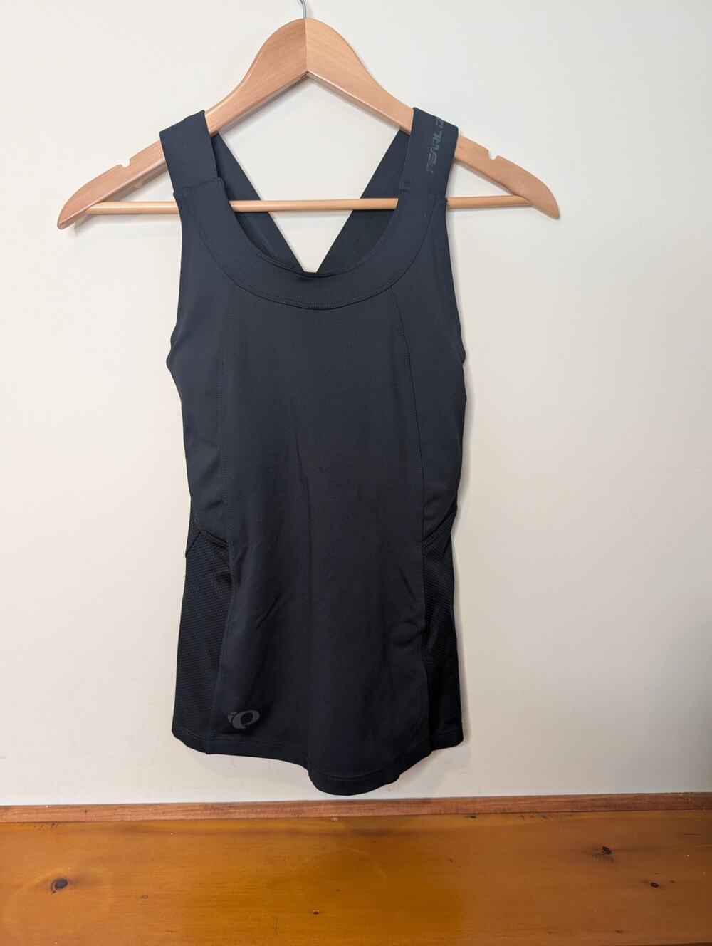 Pearl Izumi Black Performance Running / Training Tank – Women’s Medium